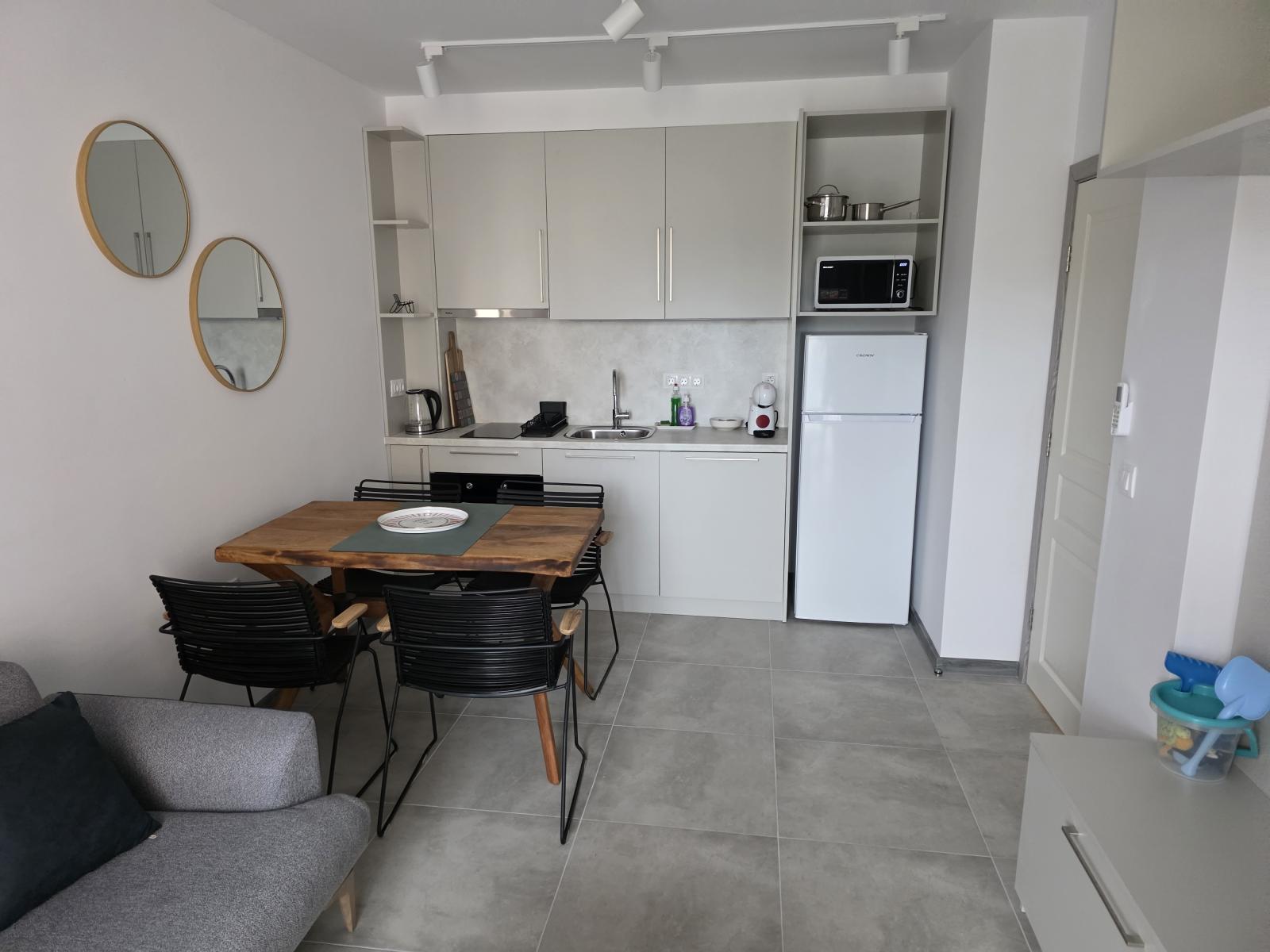 B201 Coastal Serenity